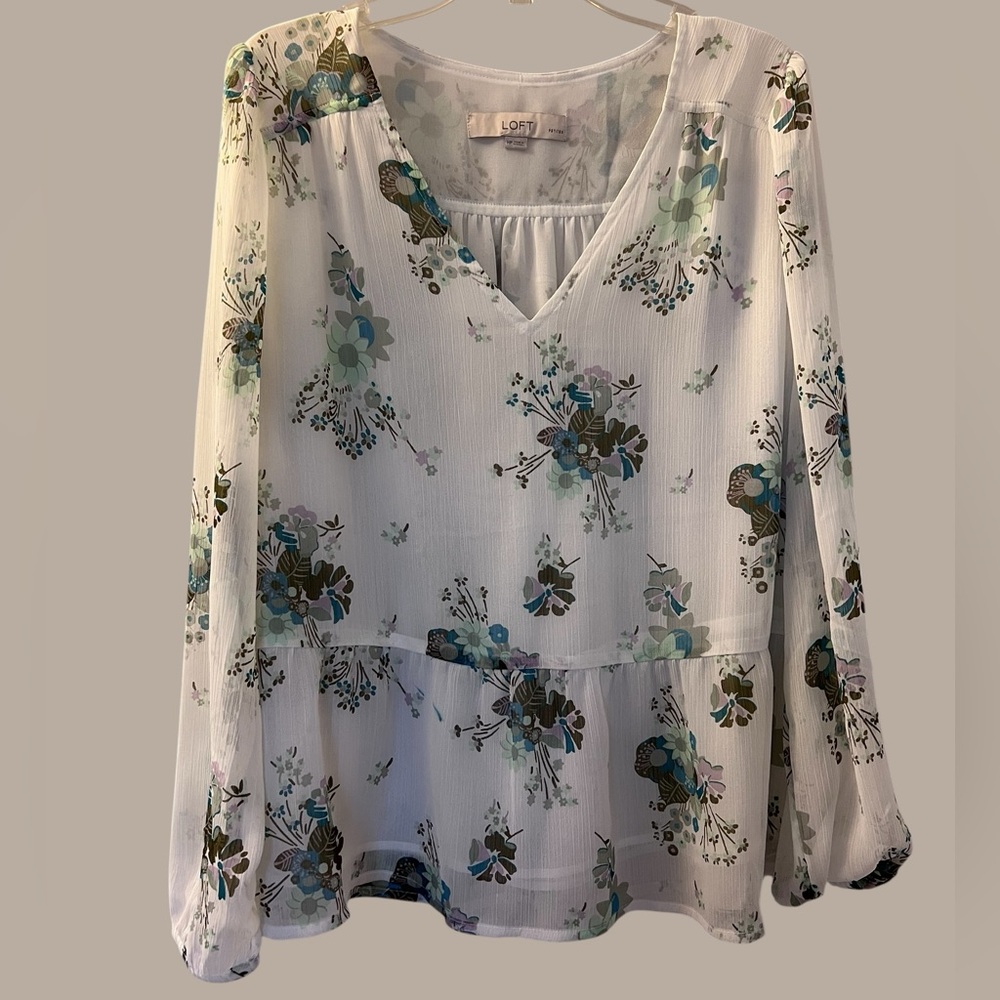 Petites  Top - LOFT Floral Print Petite Top - MP White and Green
